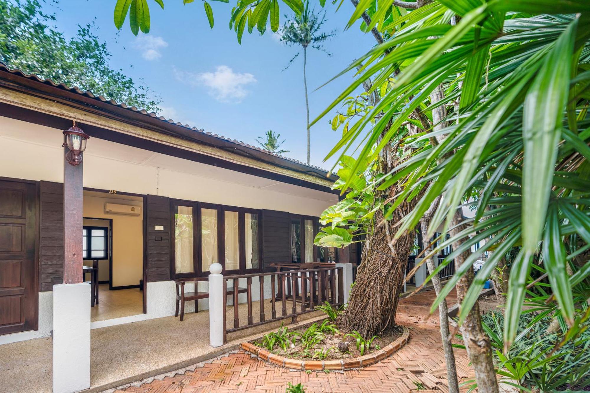 Anahata Resort Lipa Noi Exterior photo