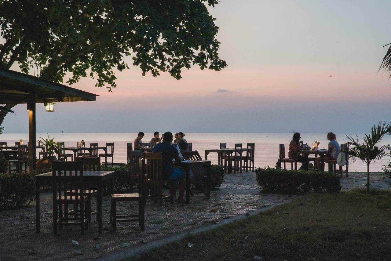 Anahata Resort Lipa Noi Exterior photo